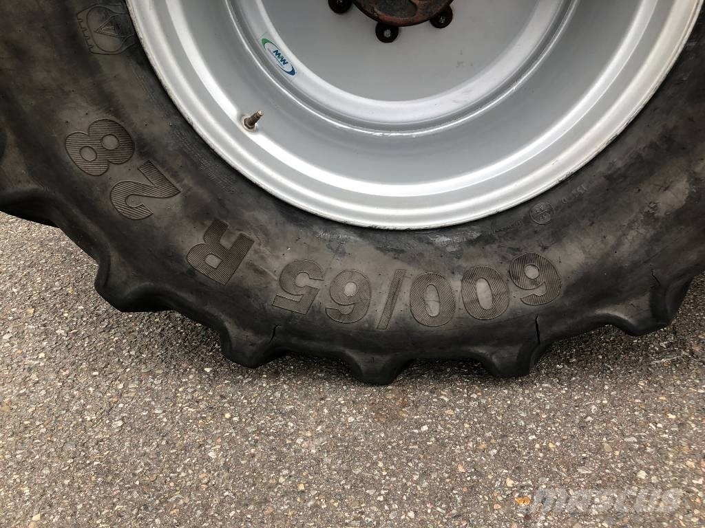 Deutz-Fahr TTV 1145 Traktori