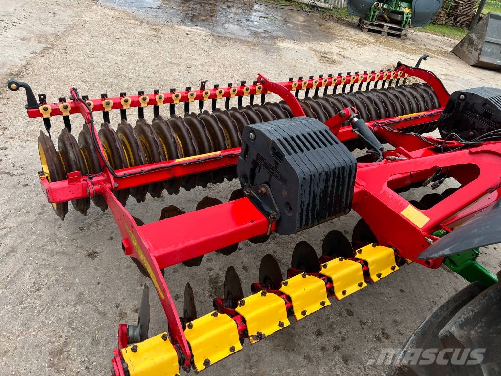 Väderstad Carrier400 Disc harrows