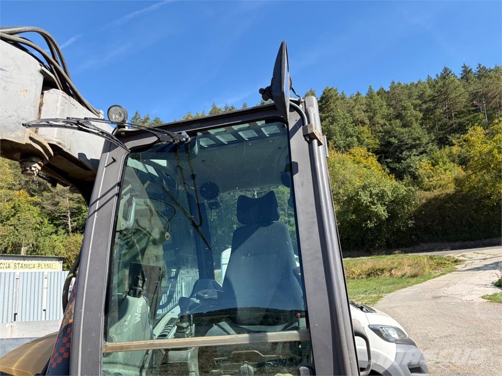 Mecalac 8 MCR Other