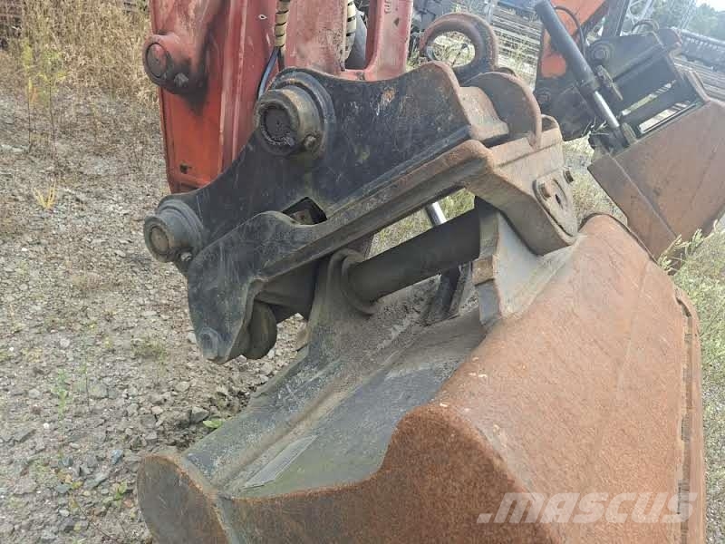Hyndai Robex 210LC-3 Koparki gąsienicowe