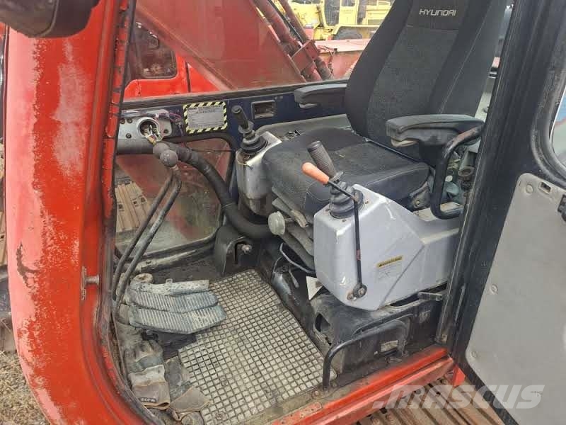 Hyndai Robex 210LC-3 Koparki gąsienicowe