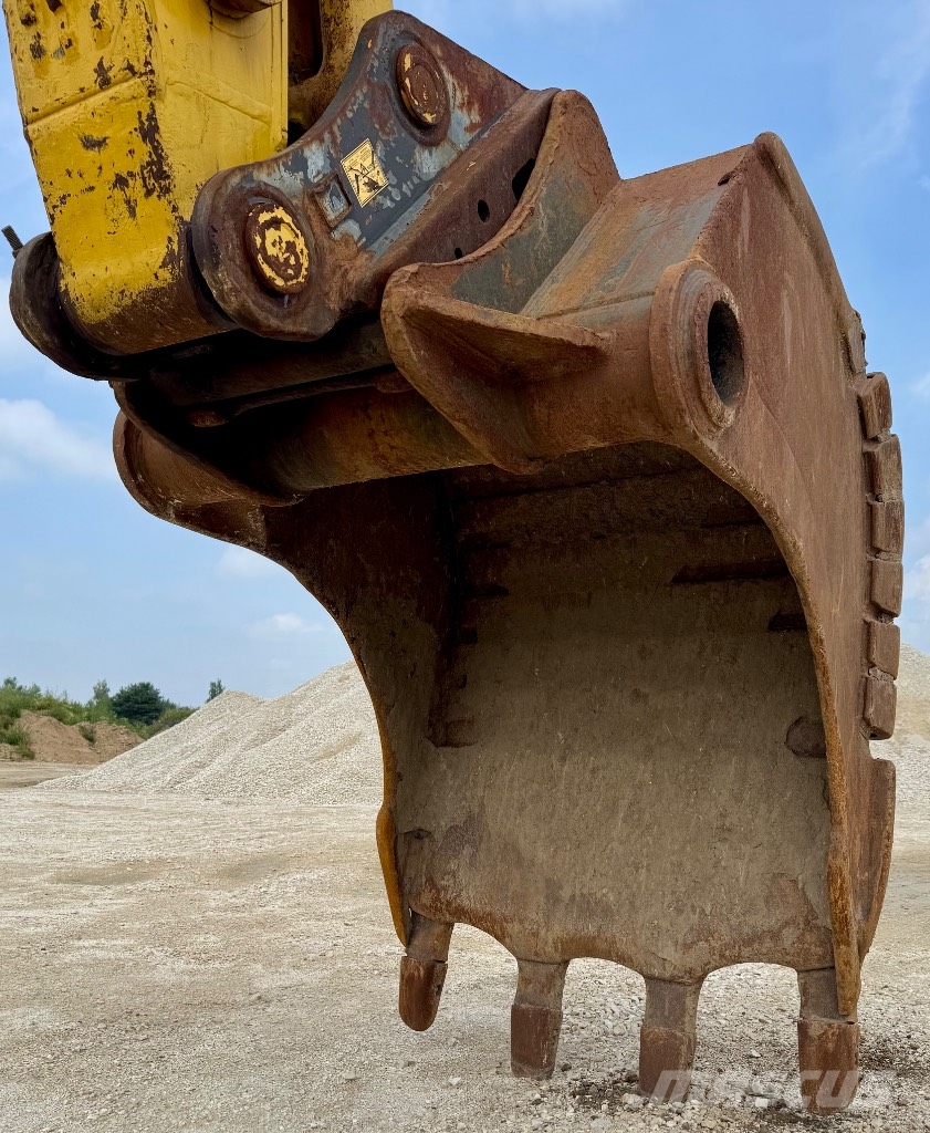 Komatsu HB 365 LC-3 Hybrid Escavatori cingolati