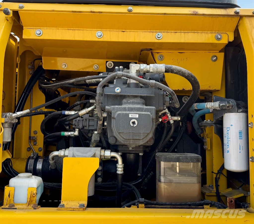 Komatsu HB 365 LC-3 Hybrid Escavatori cingolati