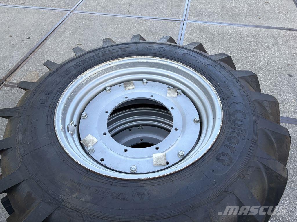 Goodyear TD8 520/85R42 (20.8R42) Ploegbanden Frontālie iekrāvēji un ekskavatori