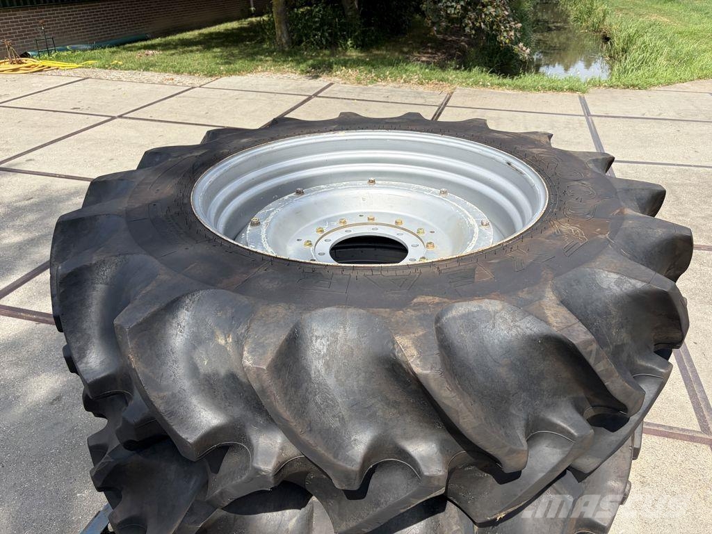 Goodyear TD8 520/85R42 (20.8R42) Ploegbanden Frontālie iekrāvēji un ekskavatori