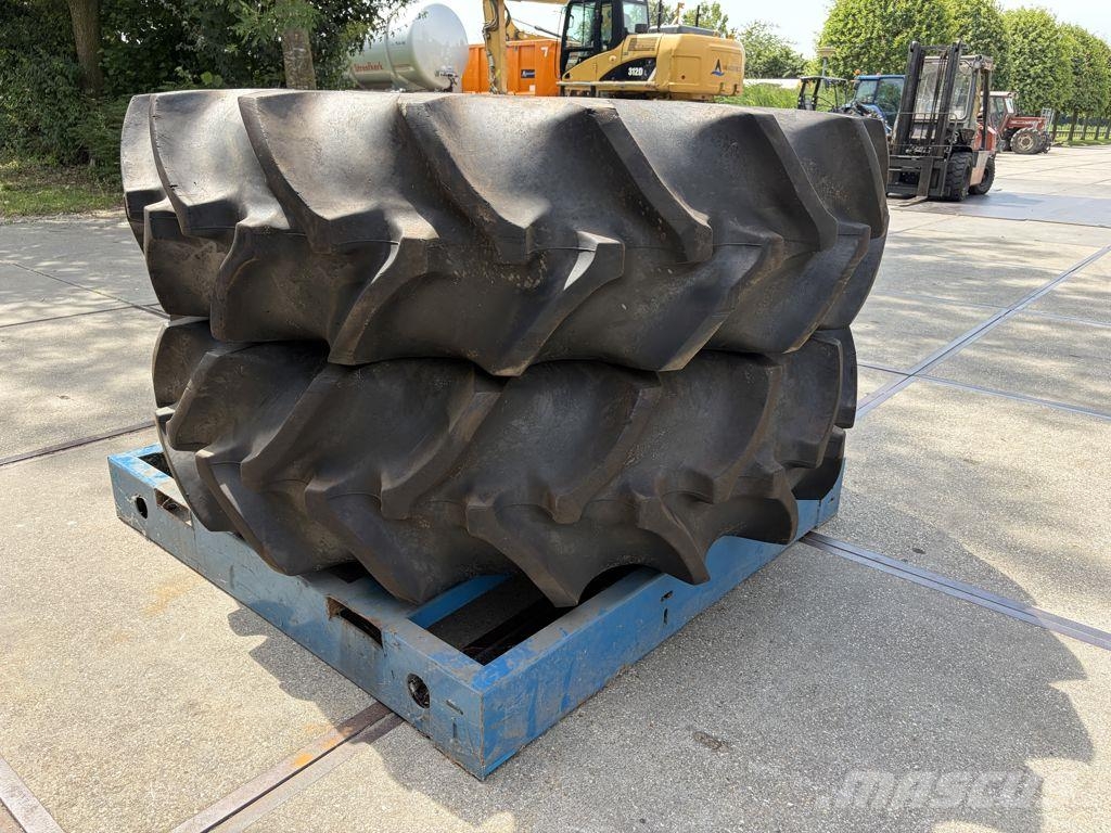 Goodyear TD8 520/85R42 (20.8R42) Ploegbanden Frontālie iekrāvēji un ekskavatori