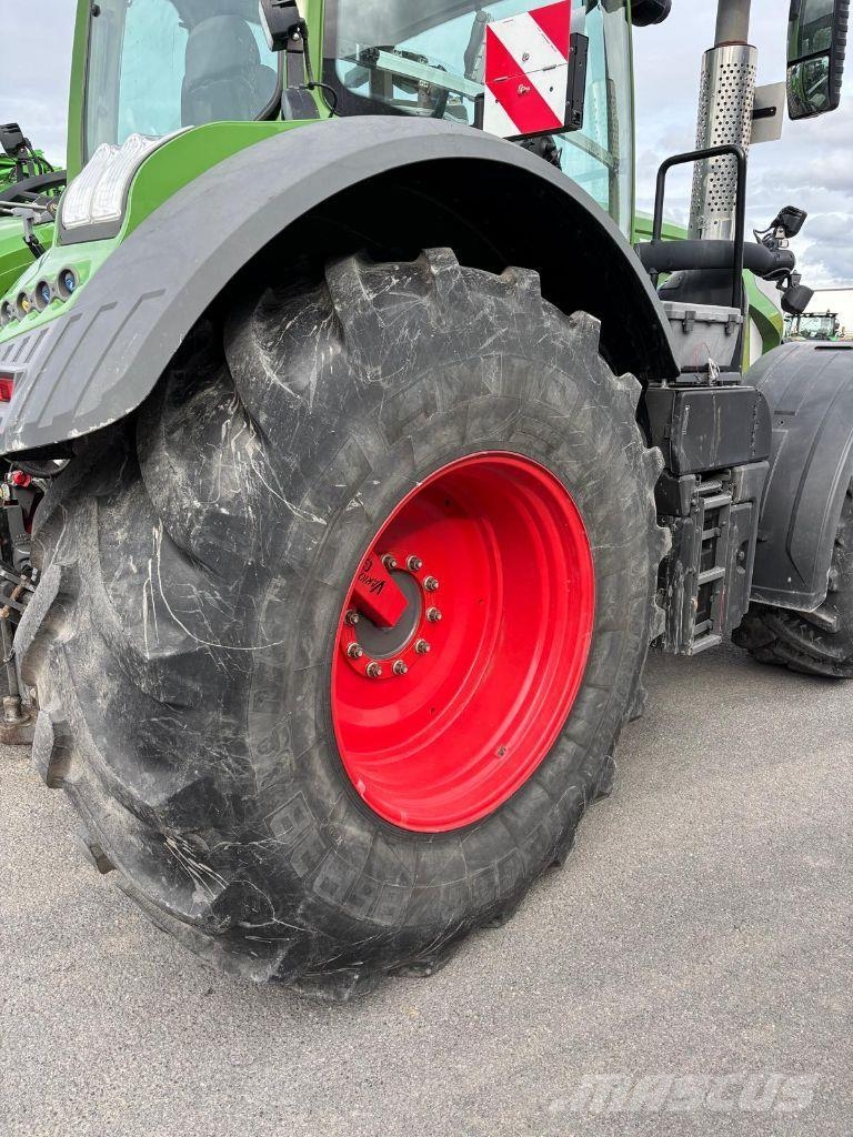 Fendt 930 VARIO PROFI + Traktorid