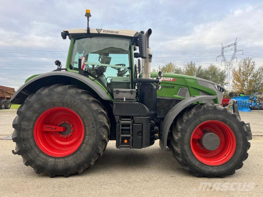 Fendt 930 VARIO PROFI + Трактори