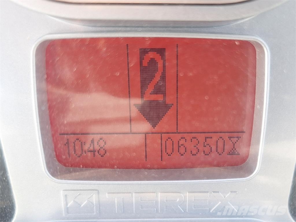 Terex TLB 890 PS معدات البناء - غير ذلك