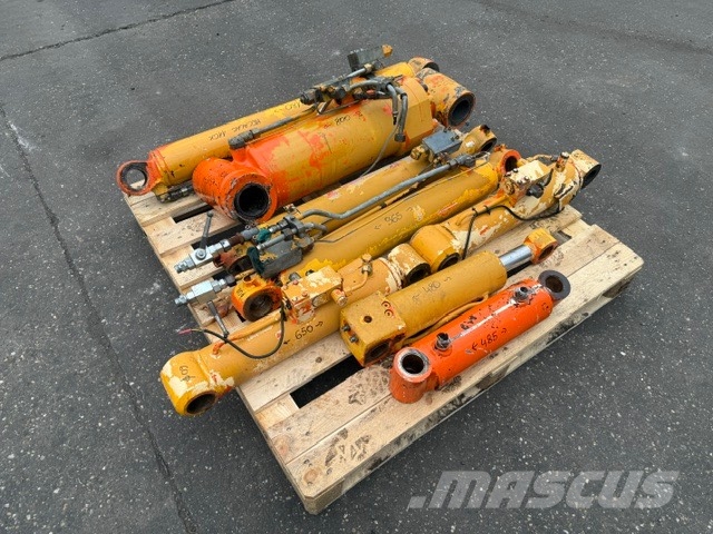 Mecalac 11 CX used hydraulic cylinder Hydrauliikka