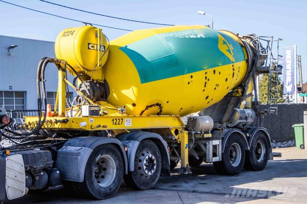 MOL -BETON MIXER/MALAXEUR/MISCHER 10M3 Other semi-trailers