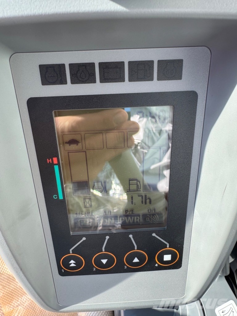 Hitachi ZX 38 U-6 حفارات صغيرة أقل من 7 طن (حفارات صغيرة)