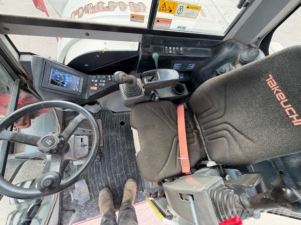 Takeuchi TB 295 W Mobilbagger