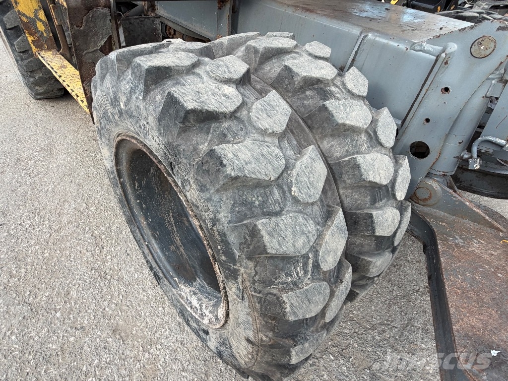 Takeuchi TB 295 W Mobilbagger