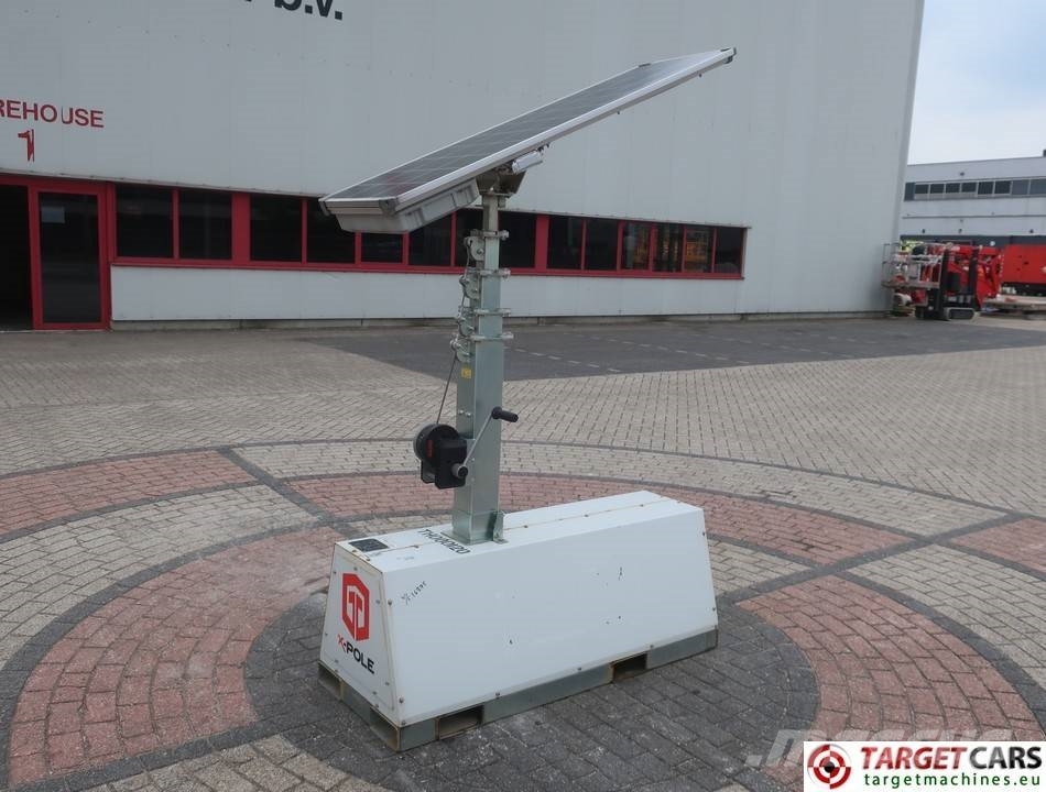 Trime X-Pole 2x25W Led Solar Tower Light Osvetľovacie stožiare
