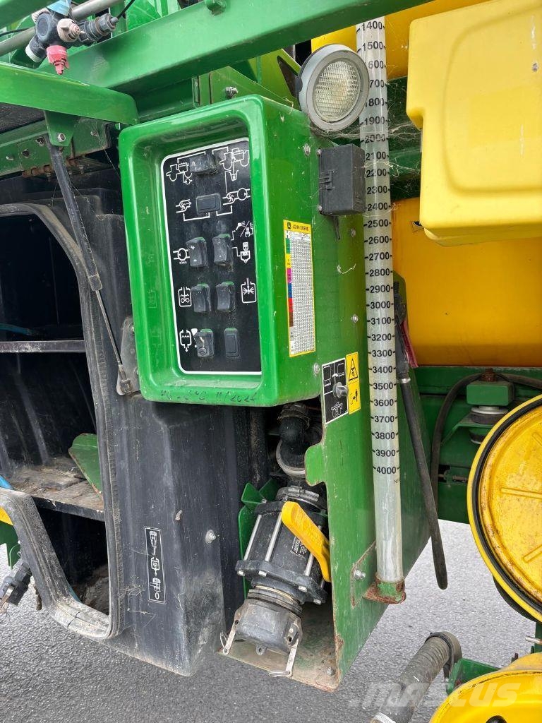John Deere 4040i رشاشات ذاتية الحركة