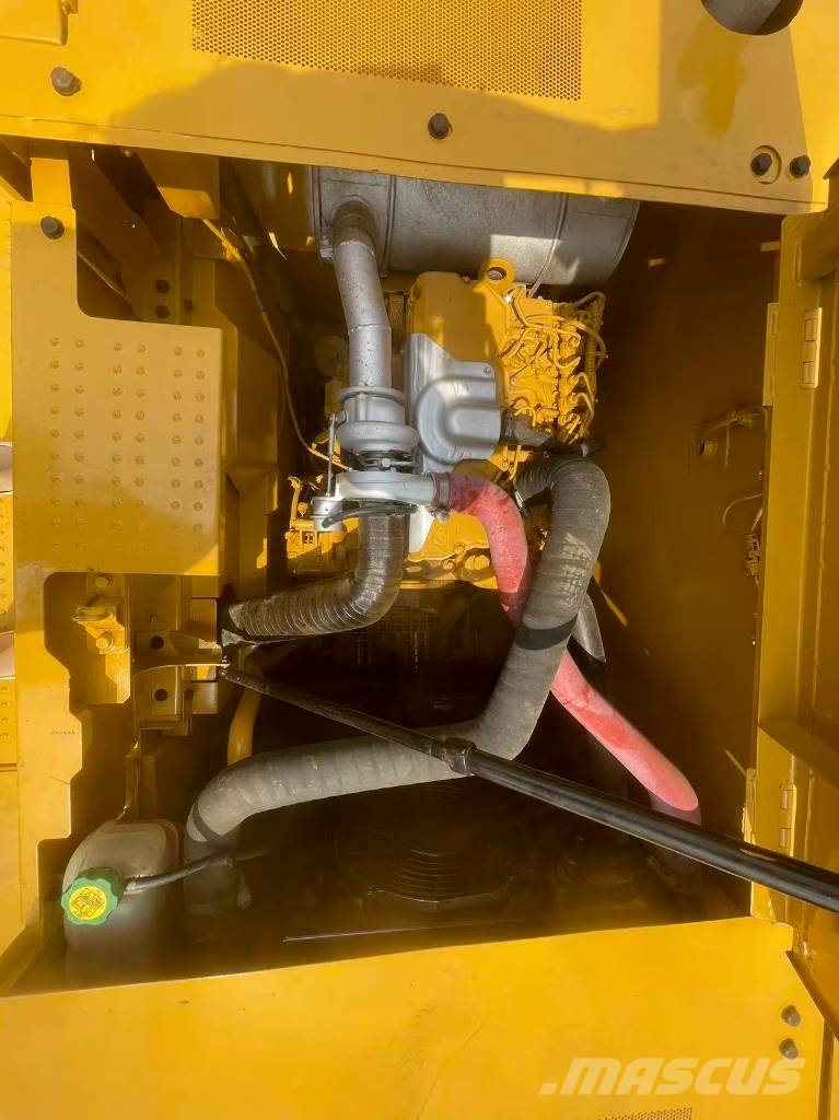 CAT 320 GC 履带挖掘机