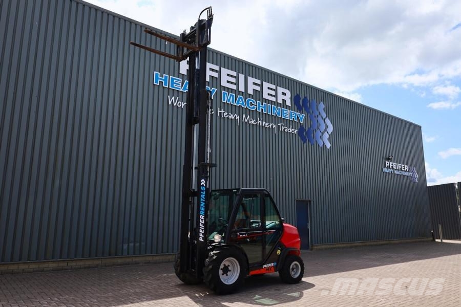 Manitou MC30-4 Valid Inspection, Diesel, 4x4 Drive, 3t Cap Rough terrain truck