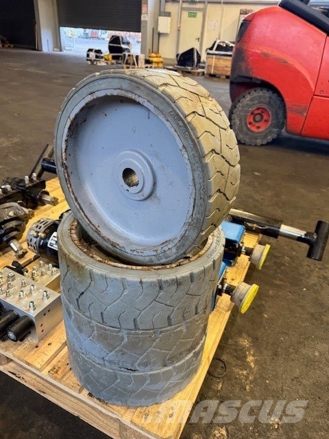 Genie GENIE GS3232 USED PARTS COMPLET Scissor lifts