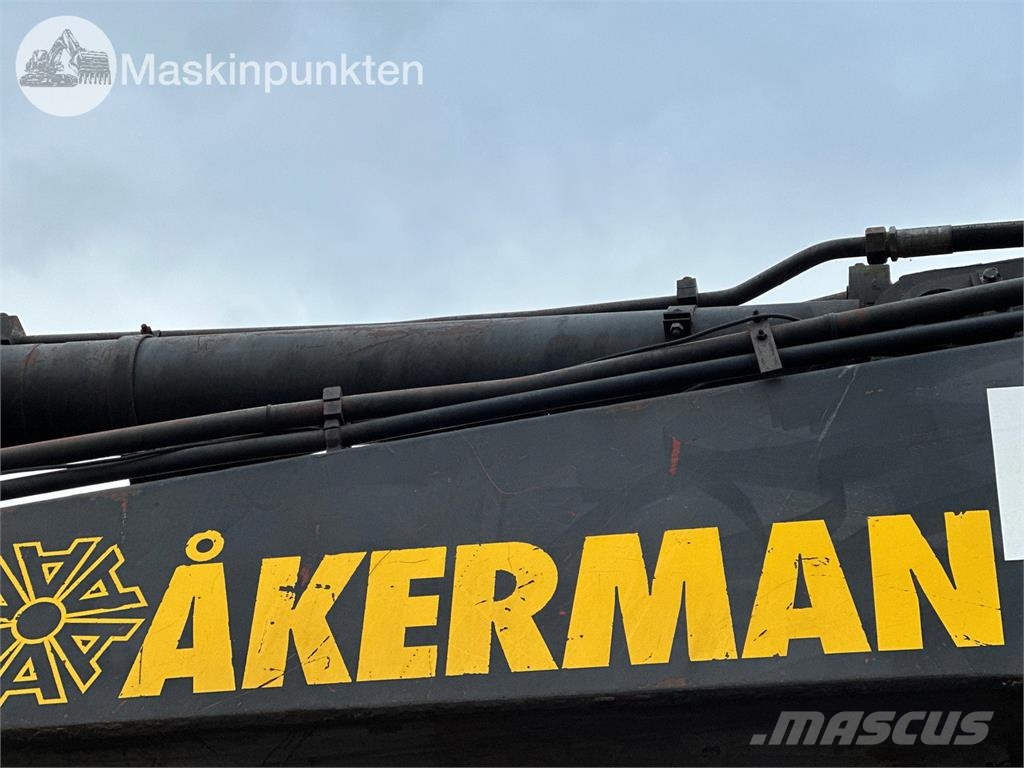 Åkerman H10M Ratasekskavaatorid