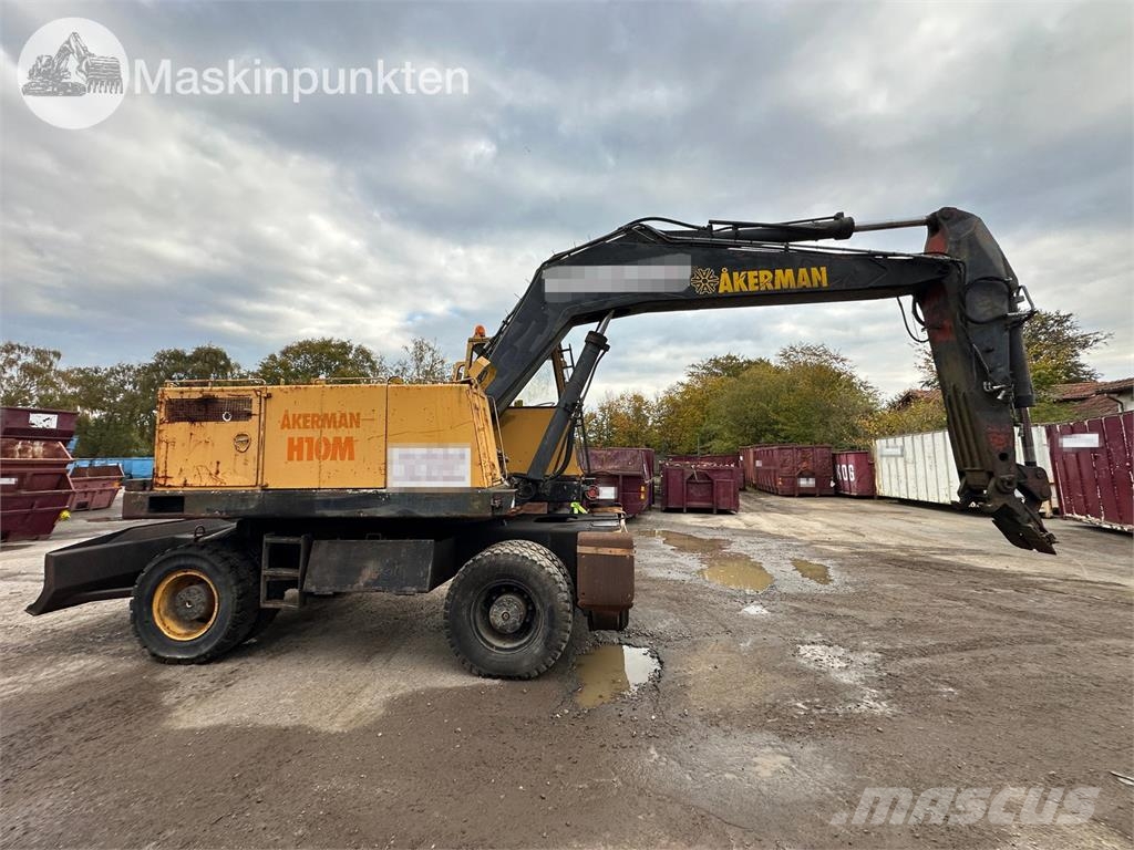 Åkerman H10M Ratasekskavaatorid