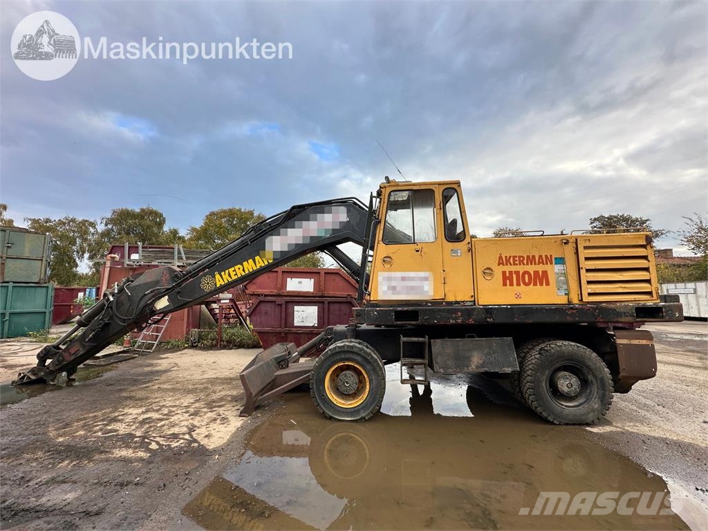 Åkerman H10M Ratasekskavaatorid