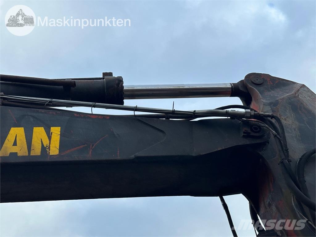 Åkerman H10M Ratasekskavaatorid