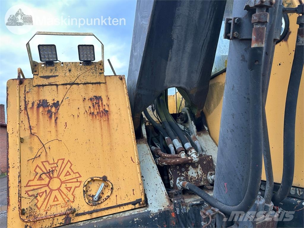 Åkerman H10M Ratasekskavaatorid
