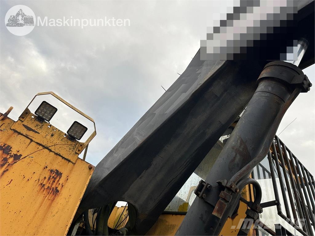 Åkerman H10M Ratasekskavaatorid