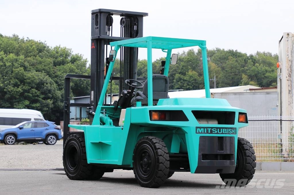 Mitsubishi FD60 Dizelski viličarji