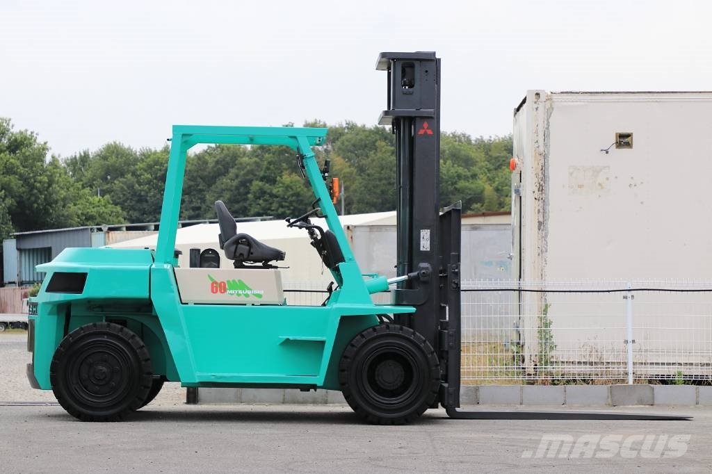 Mitsubishi FD60 Dizelski viličarji