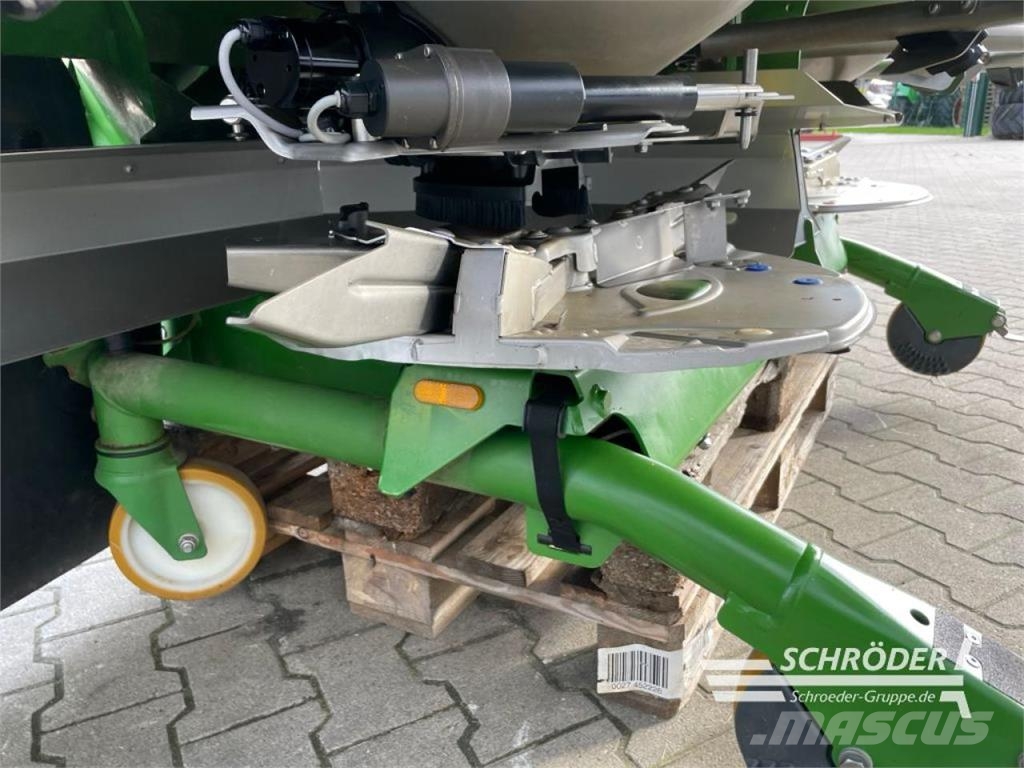 Amazone ZA-TS 4200 ULTRA PROFIS | ARGUS TWIN معدات فرد المواد المعدنية
