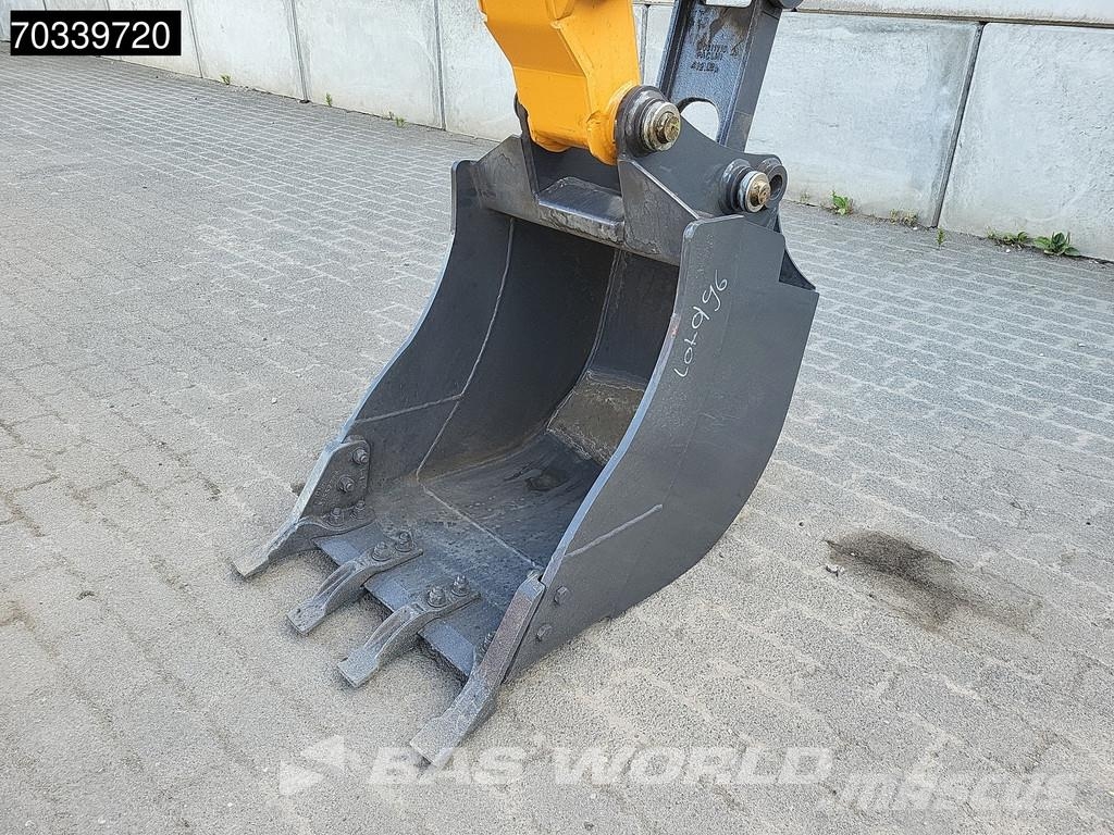 CASE 570SV 4WD - A/C - 4-1 Bucket - Telestick - HP Graaf-laadcombinaties