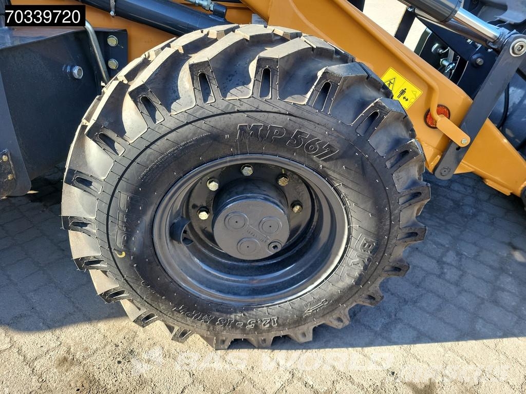 CASE 570SV 4WD - A/C - 4-1 Bucket - Telestick - HP Graaf-laadcombinaties