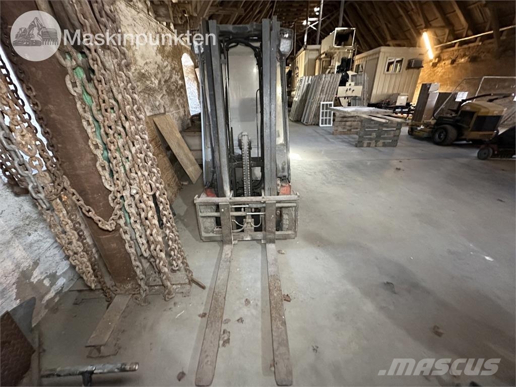 Linde E20 / R20 Electric forklifts