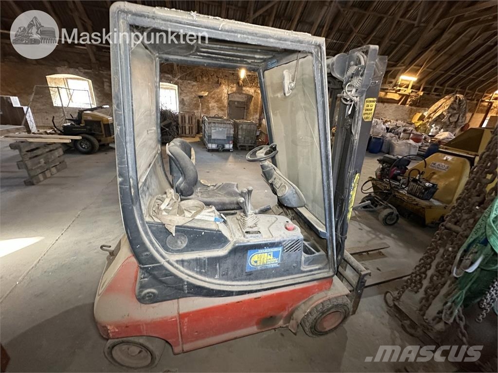 Linde E20 / R20 Electric forklifts
