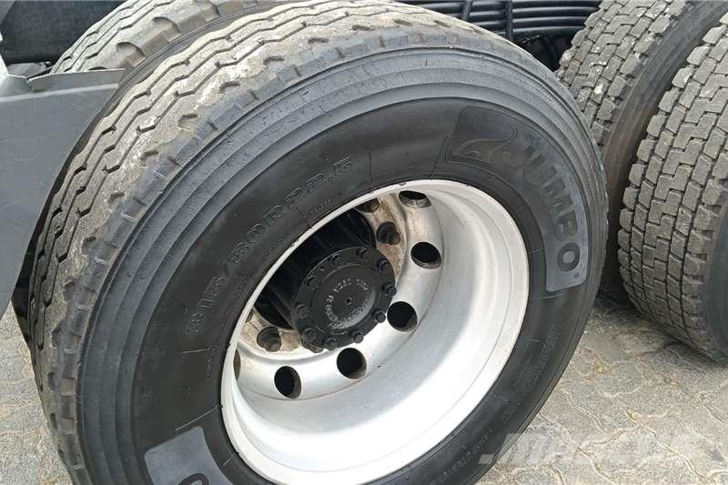 UD Quester GWE 440 Otros camiones