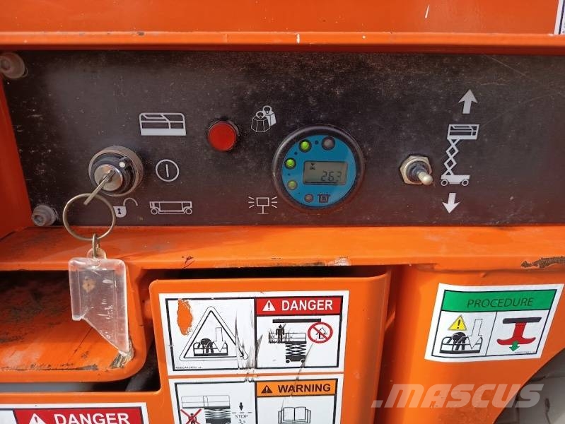 Haulotte Compact 8 - 8m, electric Škarjaste dvižne ploščadi