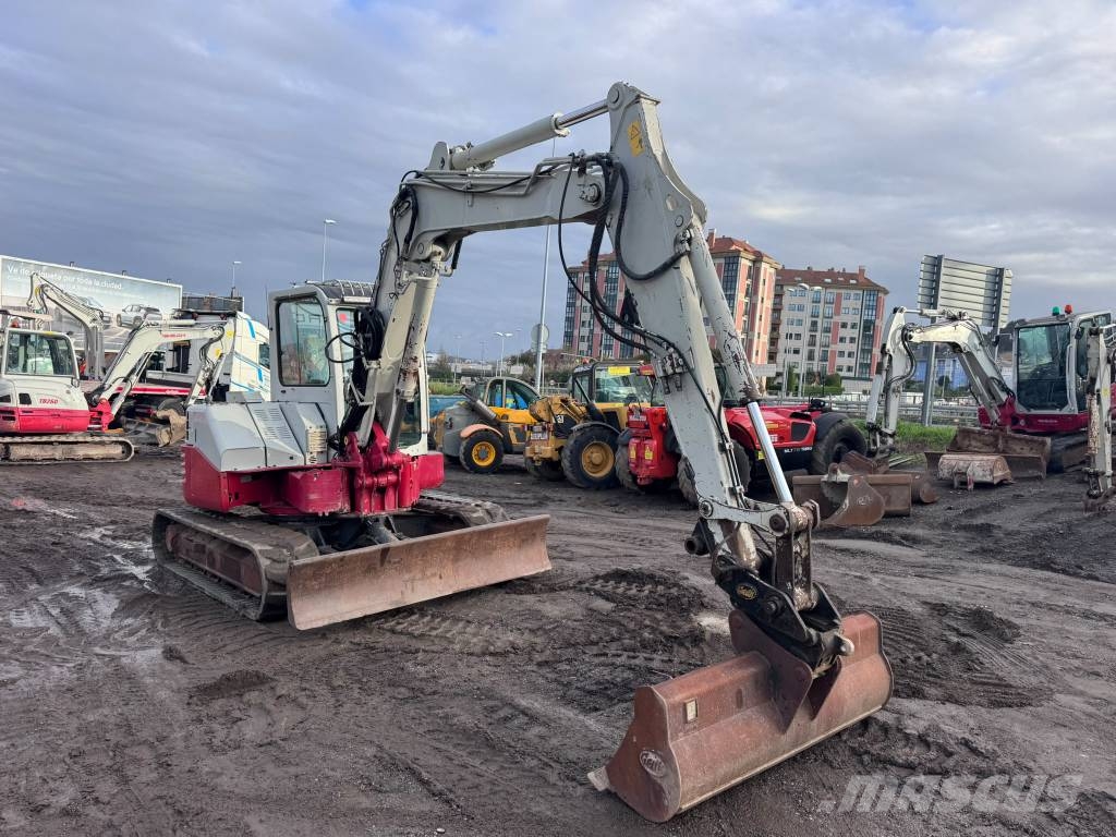 Takeuchi TB180FR Midi-gravemaskiner 7t - 12t