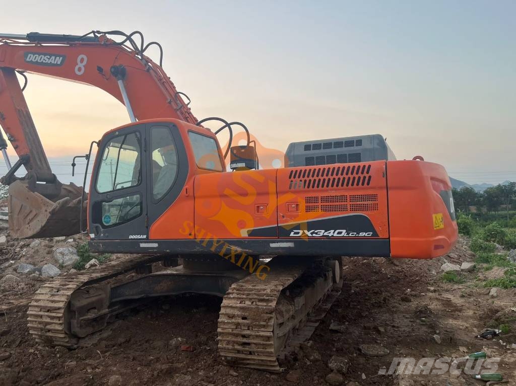 Doosan DX 340 Raupenbagger