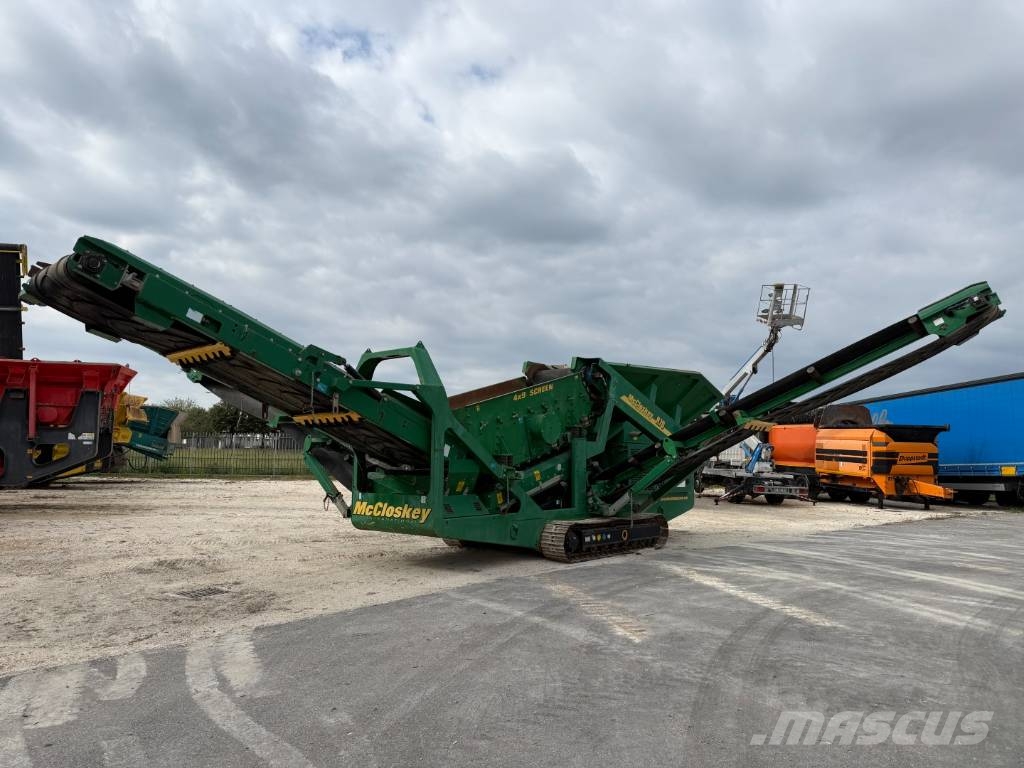 McCloskey R 70 Iseliikuvad sõelad