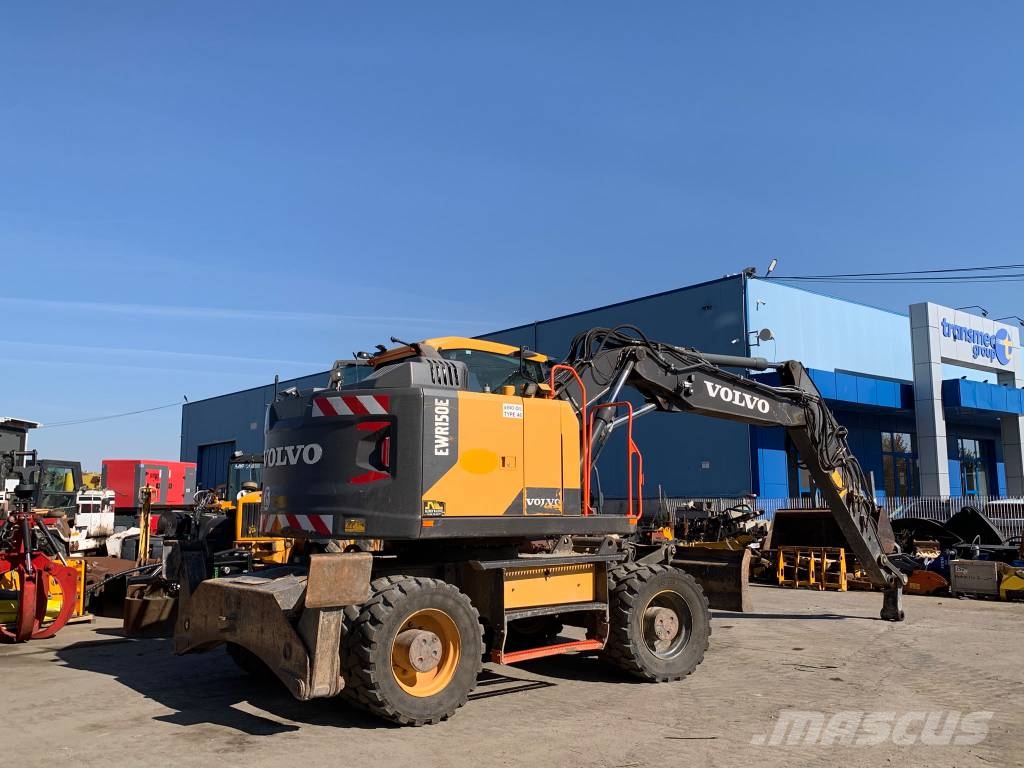 Volvo EWR 150 E Excavatoare cu roti