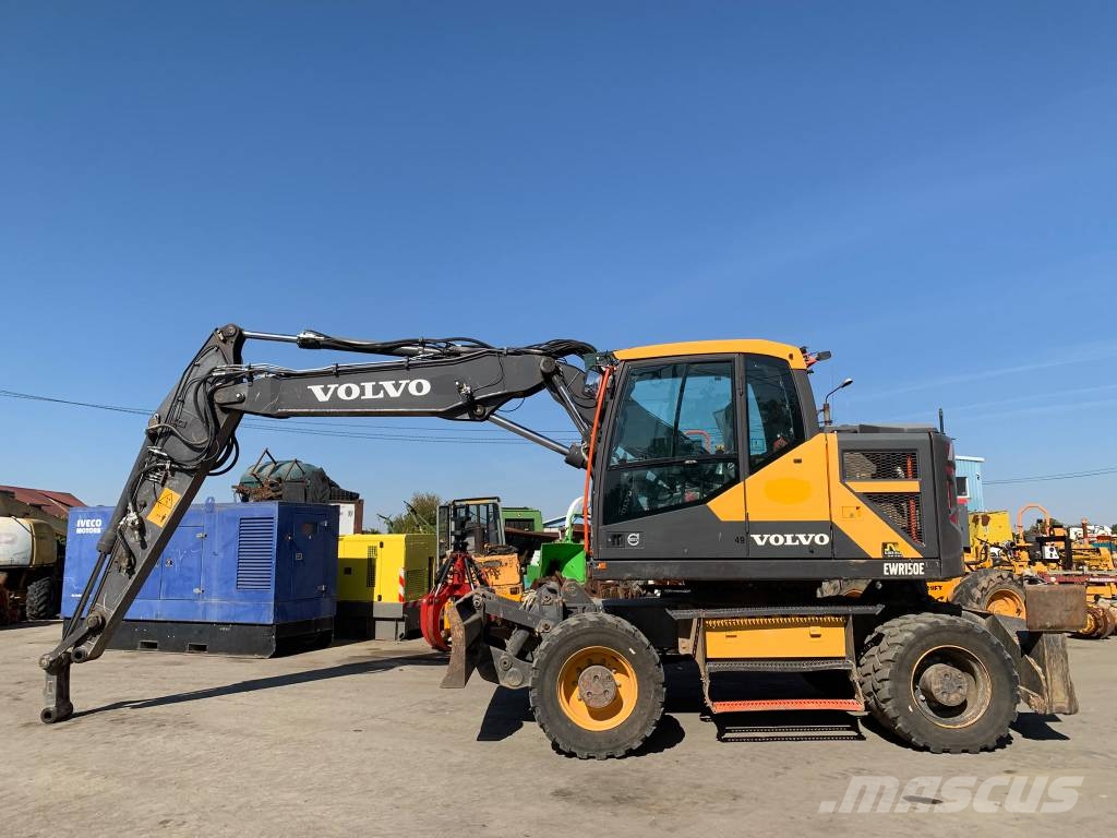 Volvo EWR 150 E Excavatoare cu roti