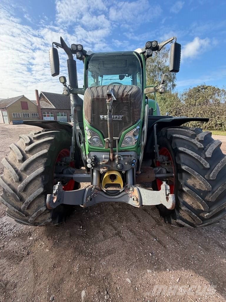 Fendt 724 S4 Profi Plus Traktorer