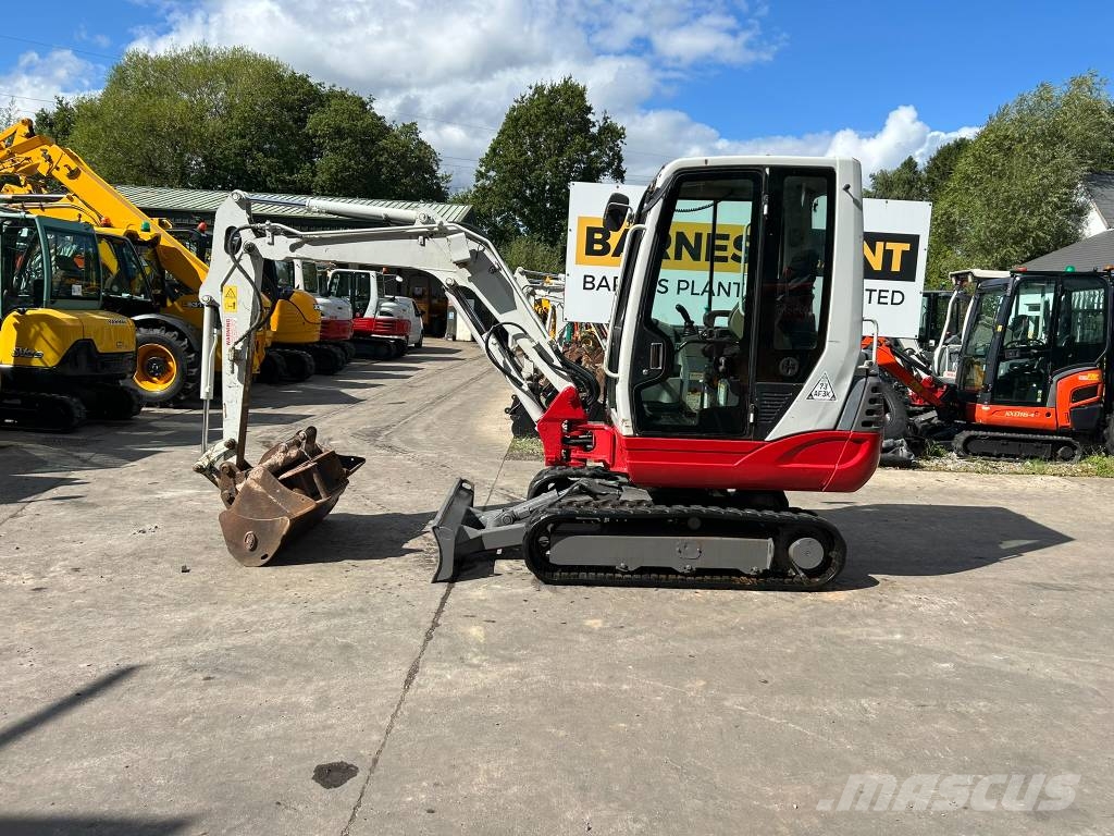 Takeuchi TB 228 Mini bagri <7t
