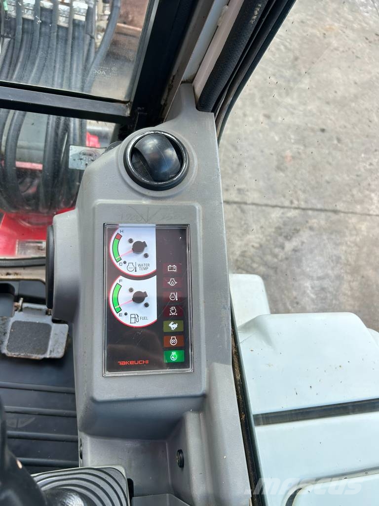 Takeuchi TB 228 Mini bagri <7t