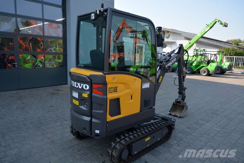 Volvo EC 18 E Miniescavadeiras < 7t (Mini escavadeiras)
