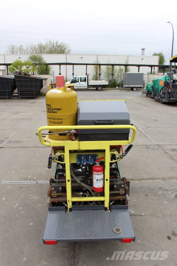 Ammann AFW 150-2 Strassenfertiger