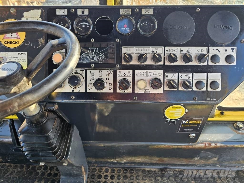 Hamm DV 8.42 Super Walce dwubębnowe