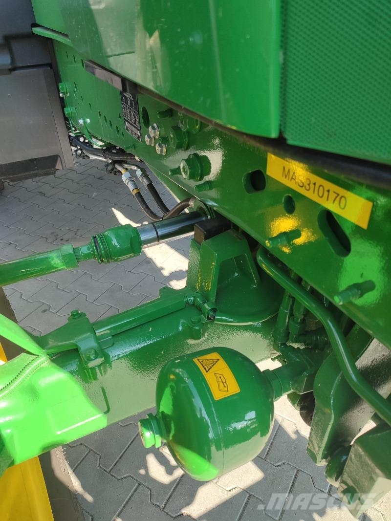 John Deere 6M145 Traktorok